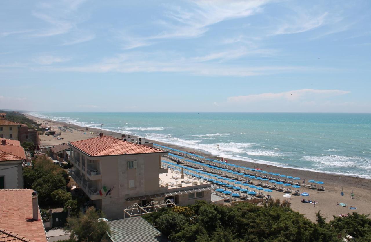 Alberto Quadrilocale A Soli 150M Dal Mare Марина ди Кастането Кардучи Екстериор снимка